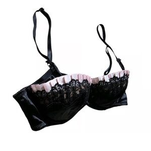 Victoria's Secret Black and Pink Ruffle Lace Bra